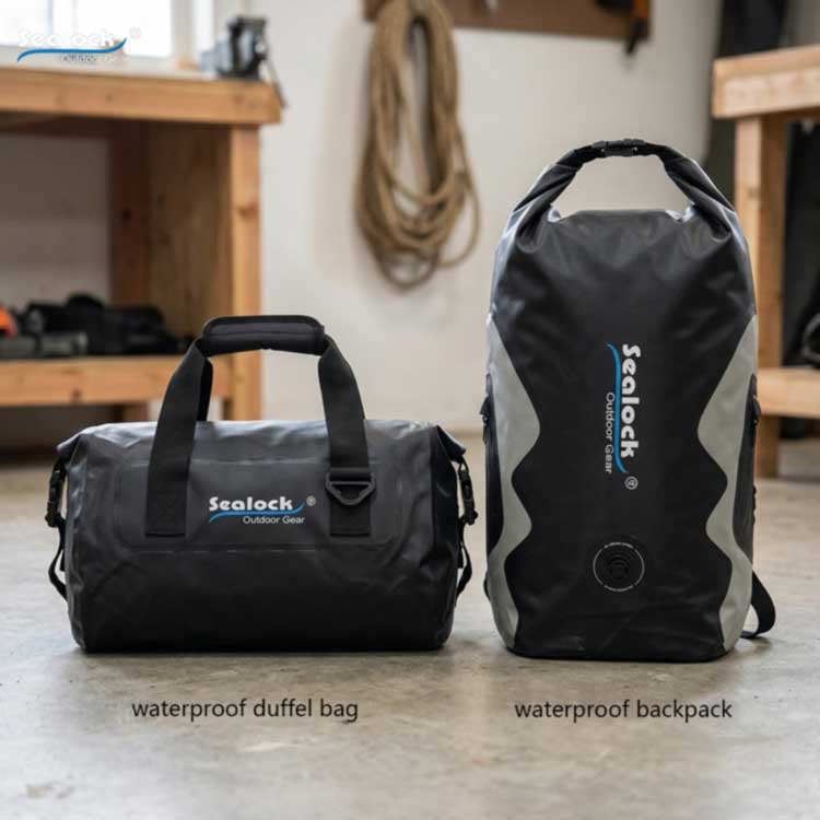 Sac de voyage étanche vs sac à dos étanche