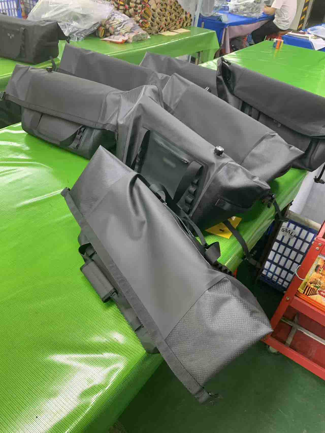Sealock termine une série de production OEM de sacs d'équipement étanches et soudés pour une marque étrangère
