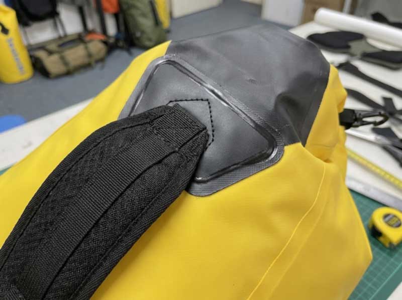 Sacs à dos Dry Bag : ce qui change lorsqu'un sac étanche reçoit des bretelles