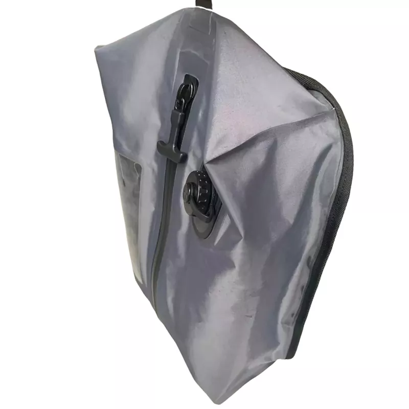 Sac de compression sous vide avec pompe intégrée