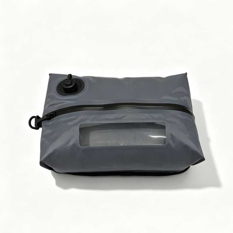 Sac de compression sous vide avec pompe intégrée